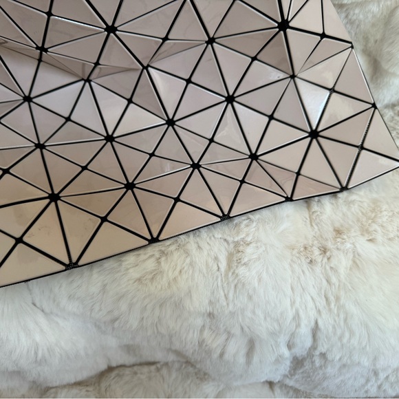 Bao Bao Issey Miyake Tote Bag - Picture 5 of 13